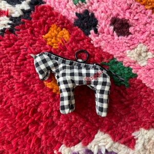 BAGGU Horse Charm Pouch